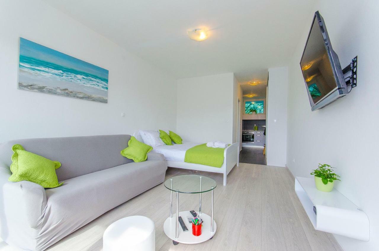 Side By Side Apartments Split Ngoại thất bức ảnh