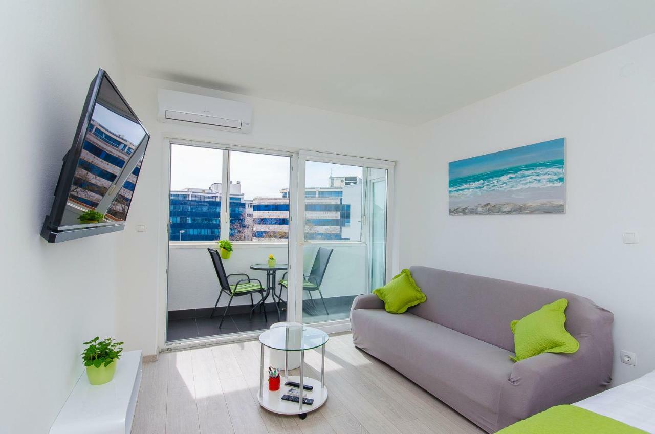 Side By Side Apartments Split Ngoại thất bức ảnh